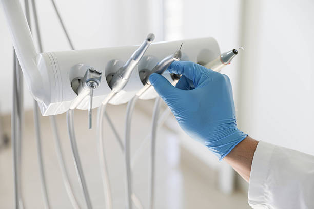 Professional Emergency Dentist technician working in Nashua, NH